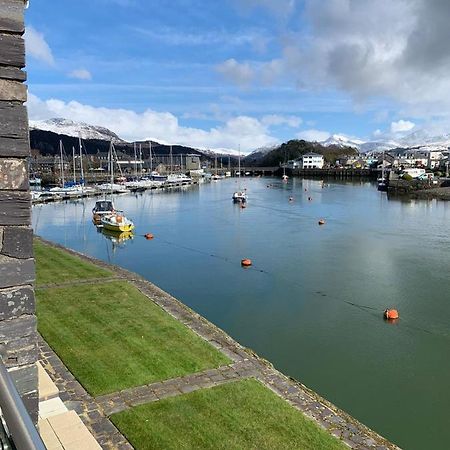 Portmadog, Oakley Wharf Apartment Porthmadog Exterior foto