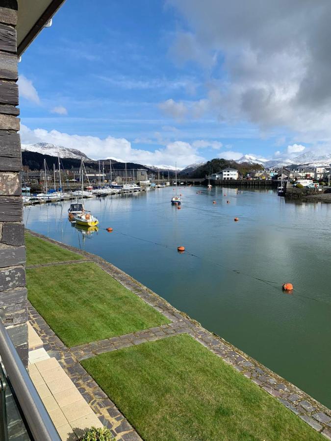 Portmadog, Oakley Wharf Apartment Porthmadog Exterior foto