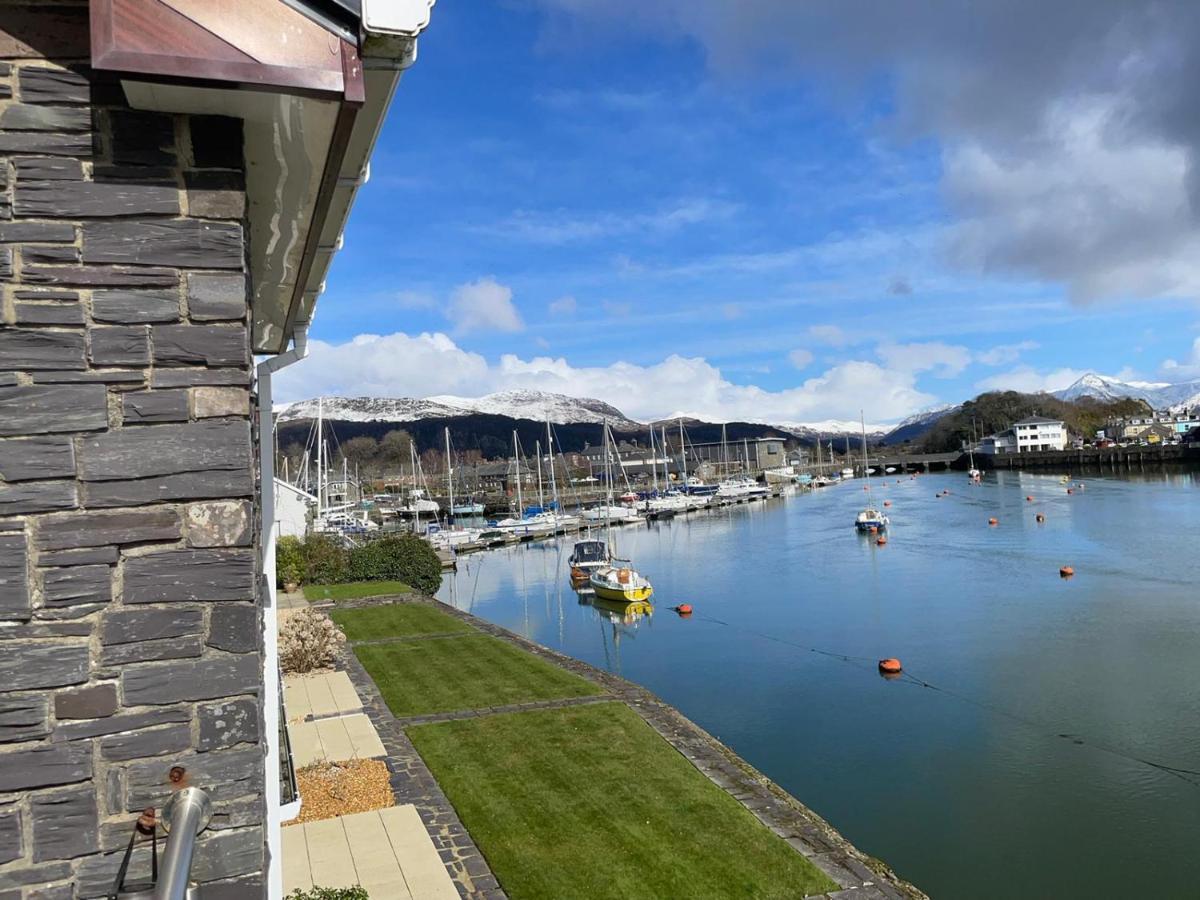 Portmadog, Oakley Wharf Apartment Porthmadog Exterior foto