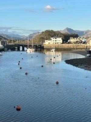 Portmadog, Oakley Wharf Apartment Porthmadog Exterior foto