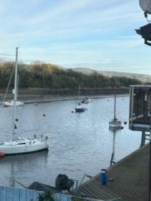 Portmadog, Oakley Wharf Apartment Porthmadog Exterior foto